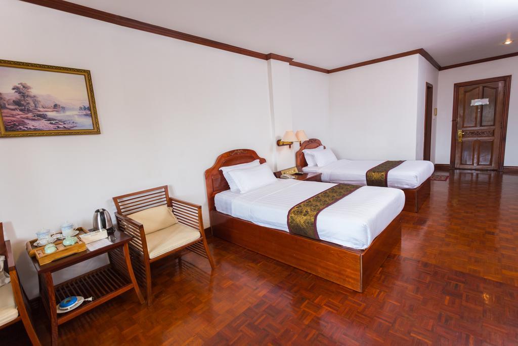Superior Twin Room